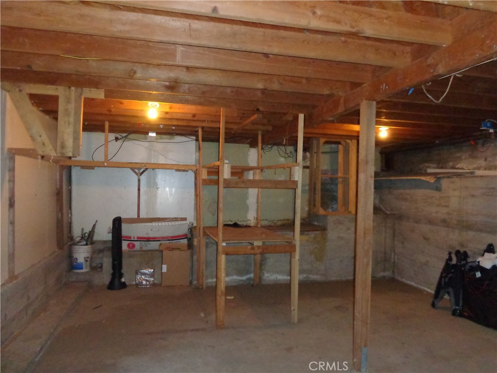 1021 Coulter Pine Property Photo 3