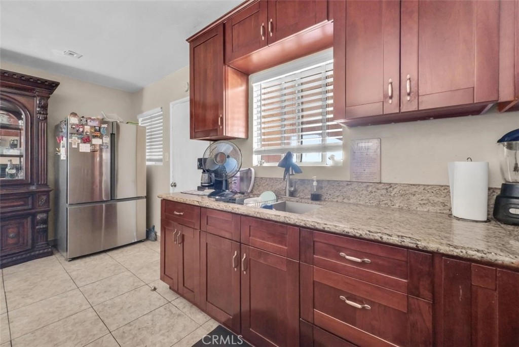 2295 Ramona Property Photo 12