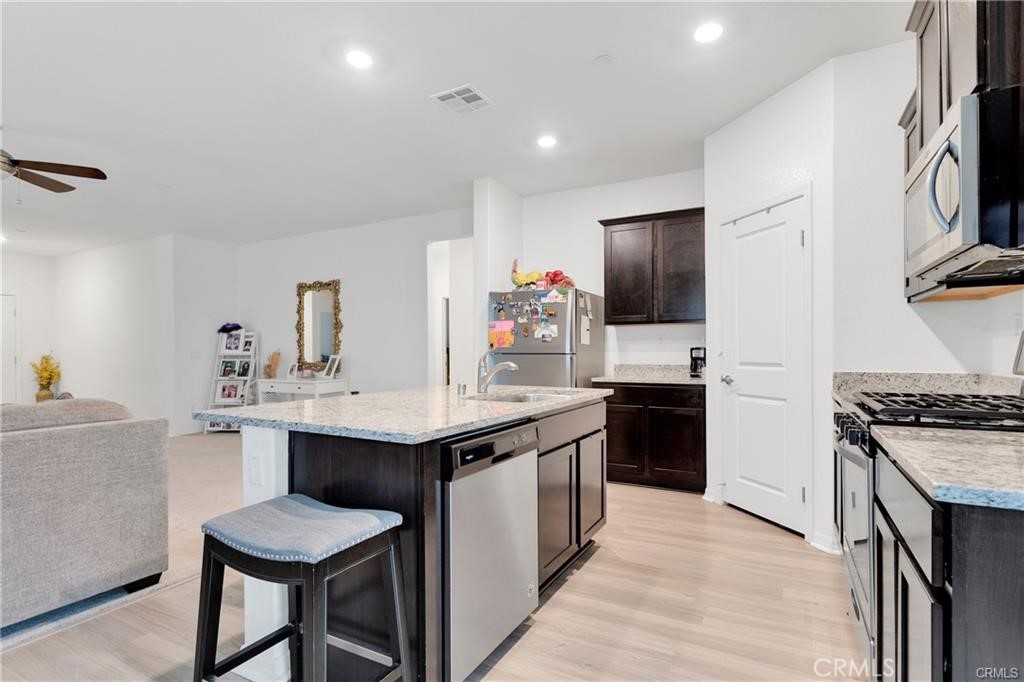 16811 Desert Star Street Property Photo 10