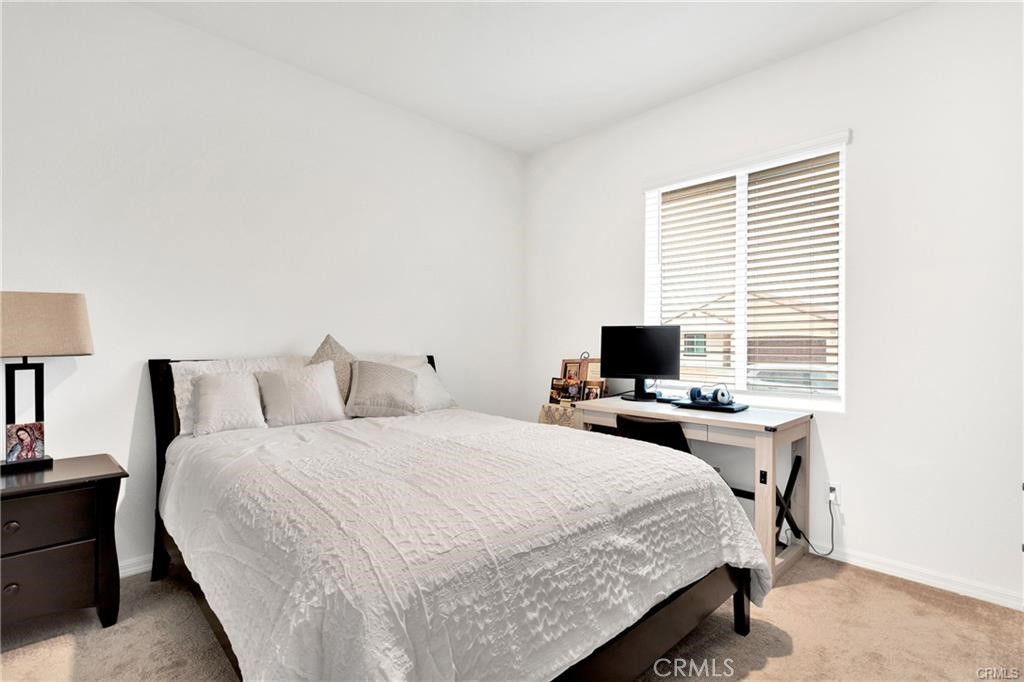 16811 Desert Star Street Property Photo 13