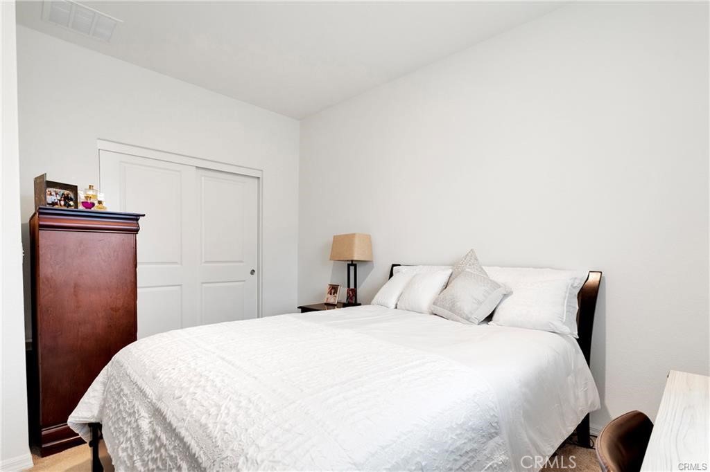16811 Desert Star Street Property Photo 14
