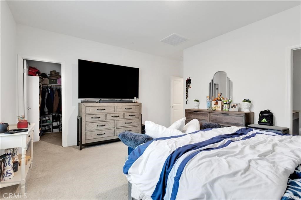 16811 Desert Star Street Property Photo 21