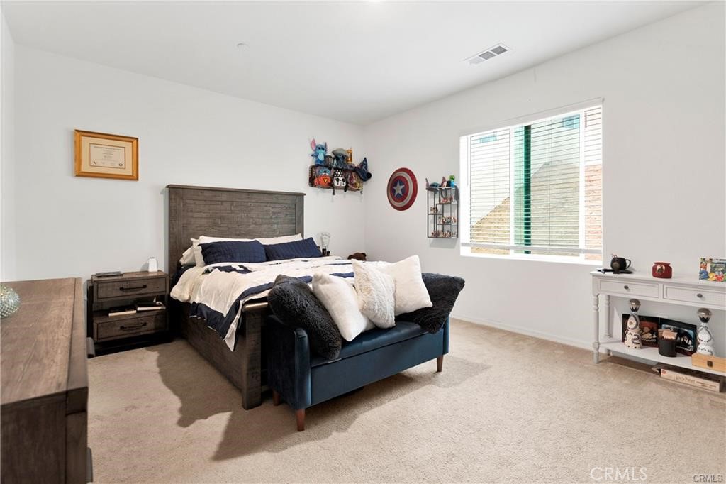 16811 Desert Star Street Property Photo 23