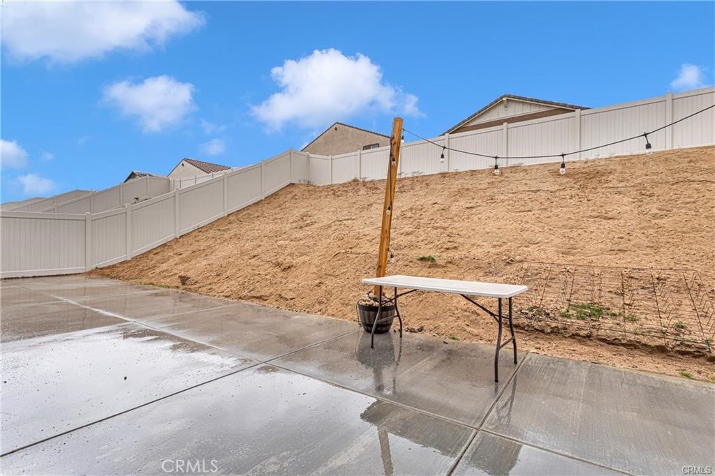 16811 Desert Star Street Property Photo 30
