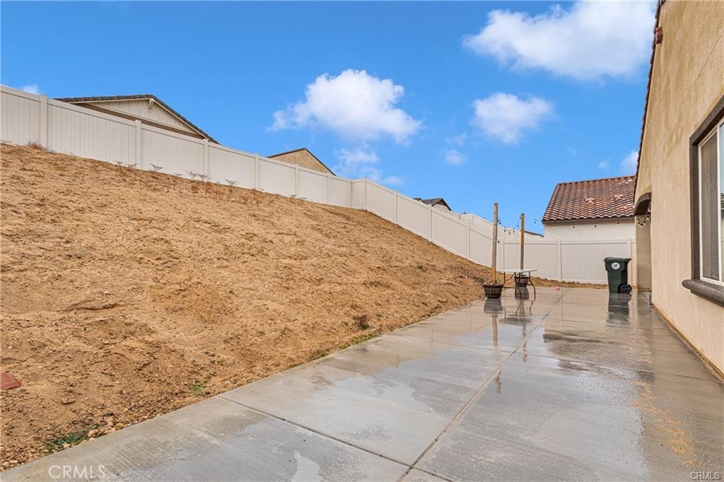 16811 Desert Star Street Property Photo 31