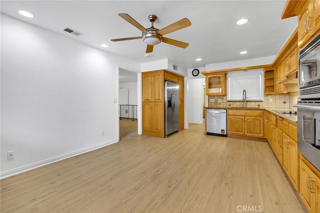 12392 Morrie Property Photo 5