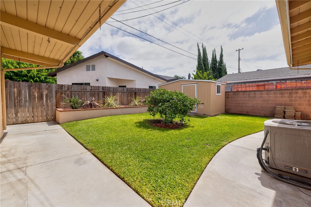 12392 Morrie Property Photo 25