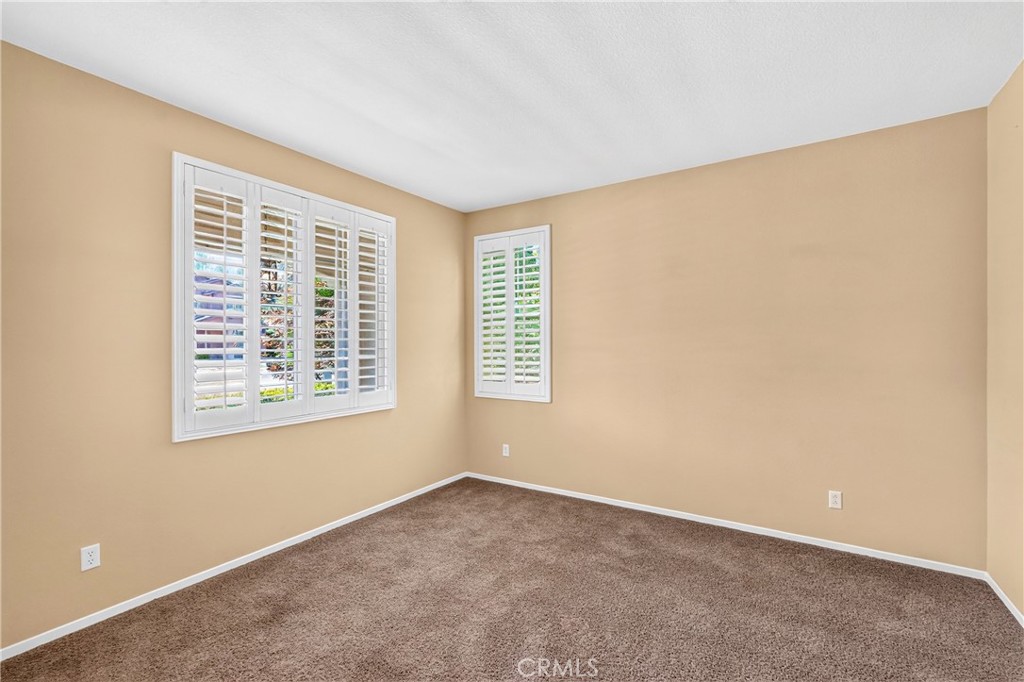 10918 Clover Property Photo 9
