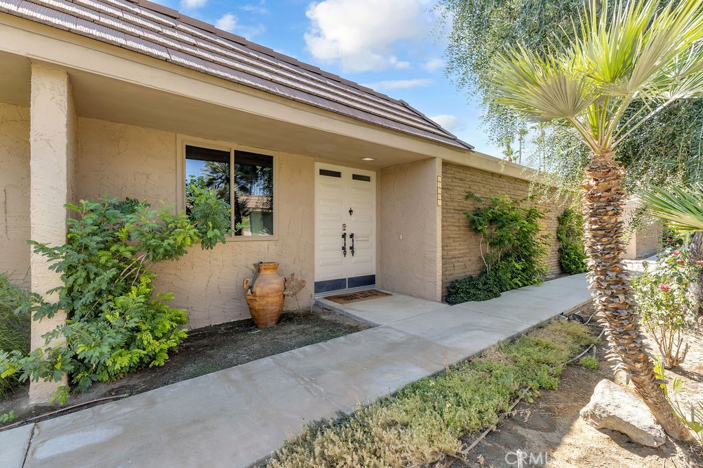 45485 Pueblo Property Photo 2
