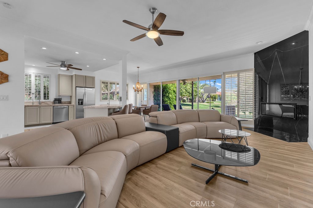 45485 Pueblo Property Photo 4