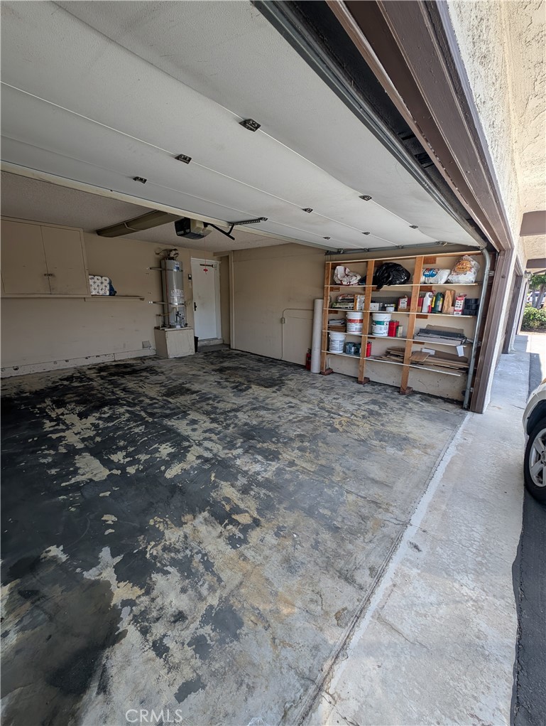 2062 Locust Court Property Photo 10