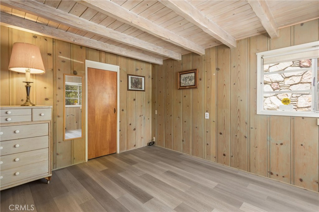 208 Lytle Property Photo 16
