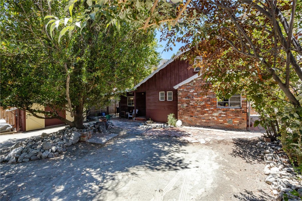 208 Lytle Property Photo 30