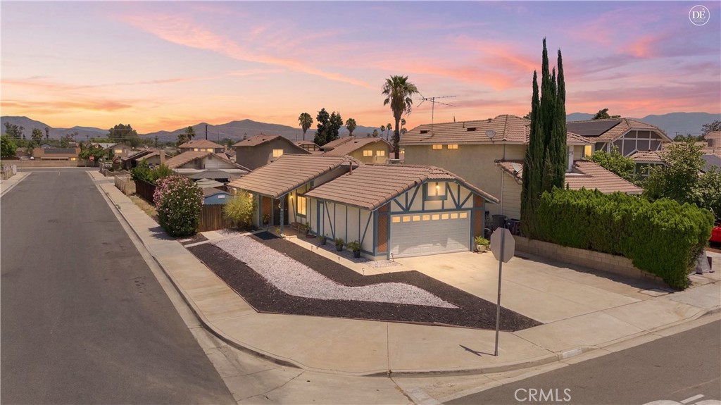 24280 Gabriel Property Photo 1