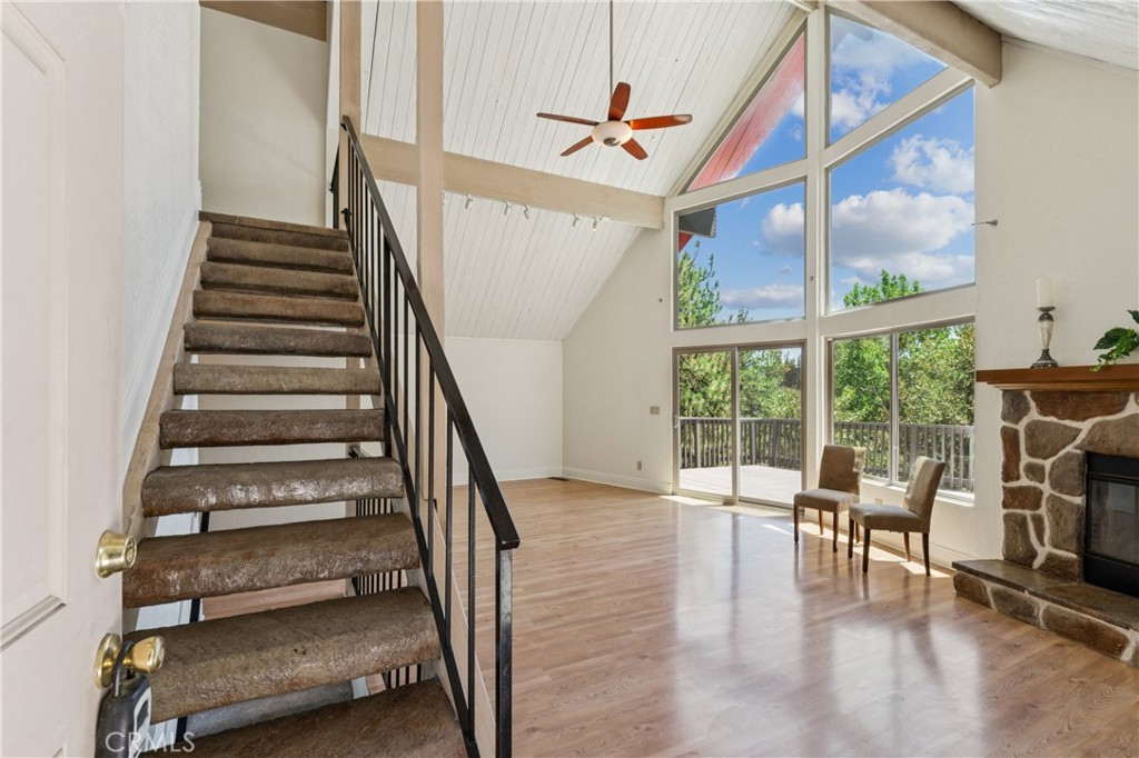 27711 Alpen Property Photo 4