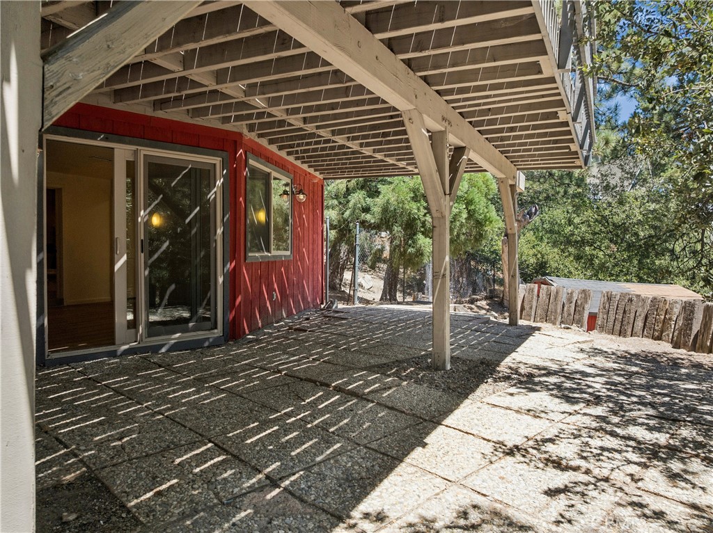 27711 Alpen Property Photo 31