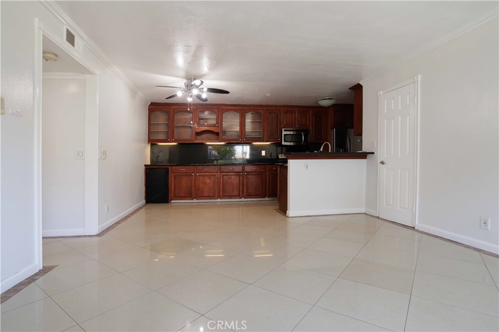 23266 Orange 1 Property Photo 2