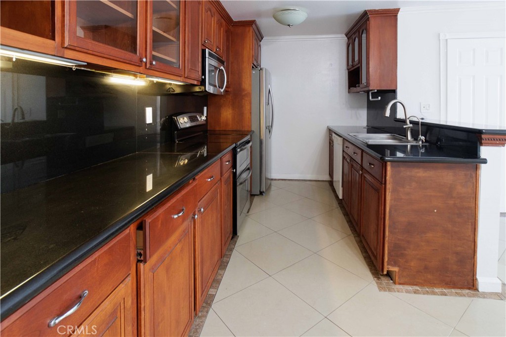 23266 Orange 1 Property Photo 4
