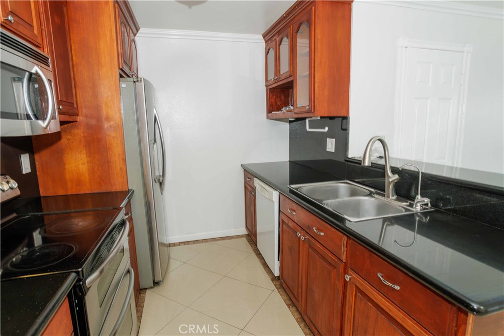 23266 Orange 1 Property Photo 5