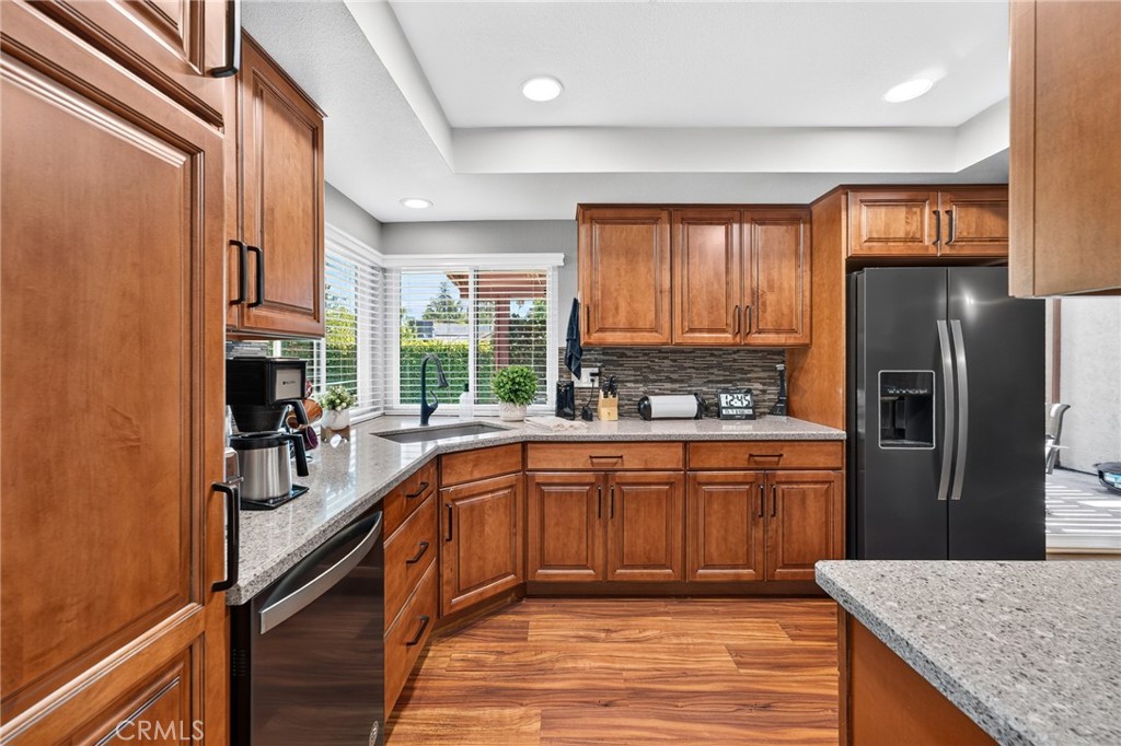 1410 Bella Vista Property Photo 4