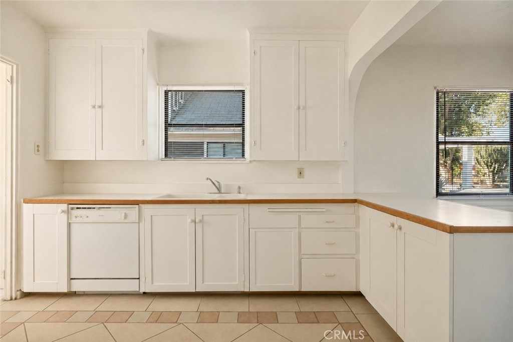 212 11th Street Property Photo 11