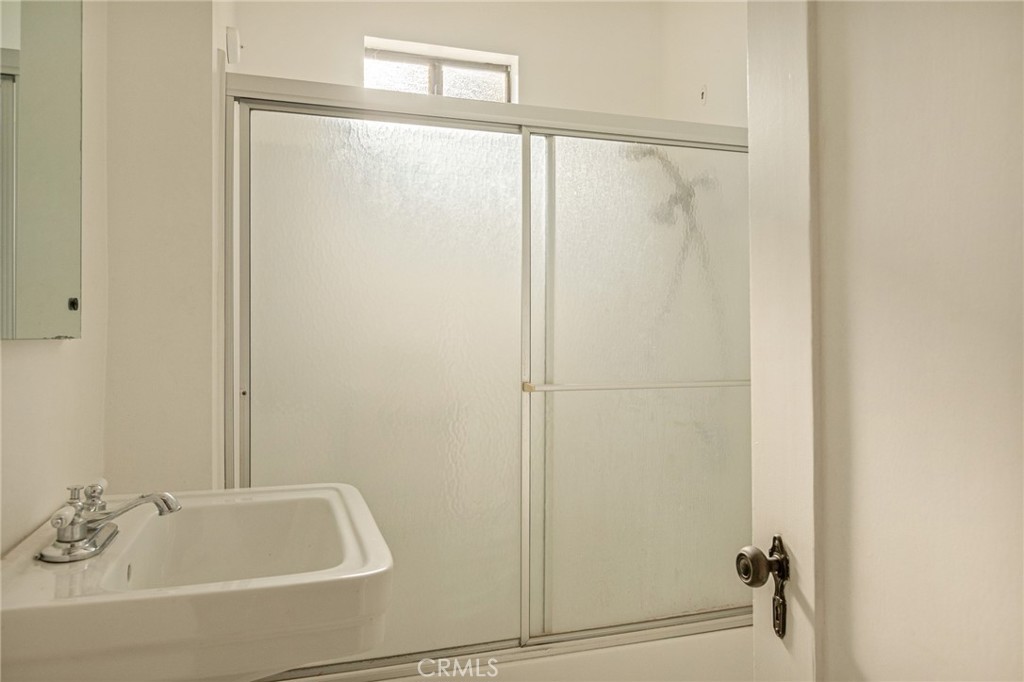 212 11th Street Property Photo 15