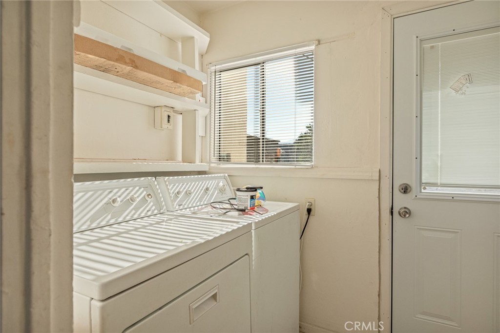 212 11th Street Property Photo 17