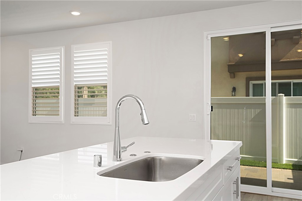 40596 Birchfield Drive Property Photo 6