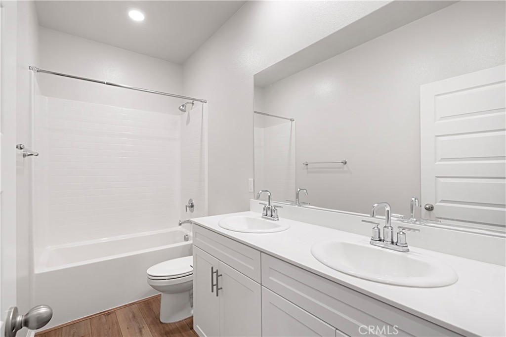 40596 Birchfield Drive Property Photo 11