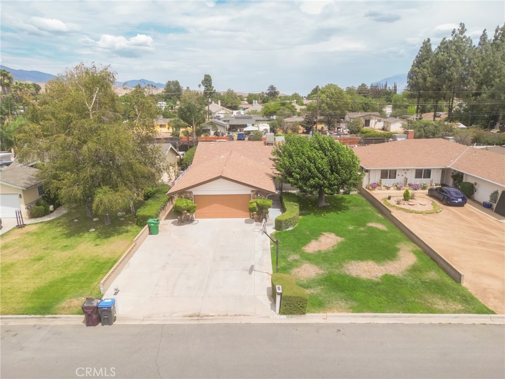 1232 Chestnut Avenue Property Photo 68
