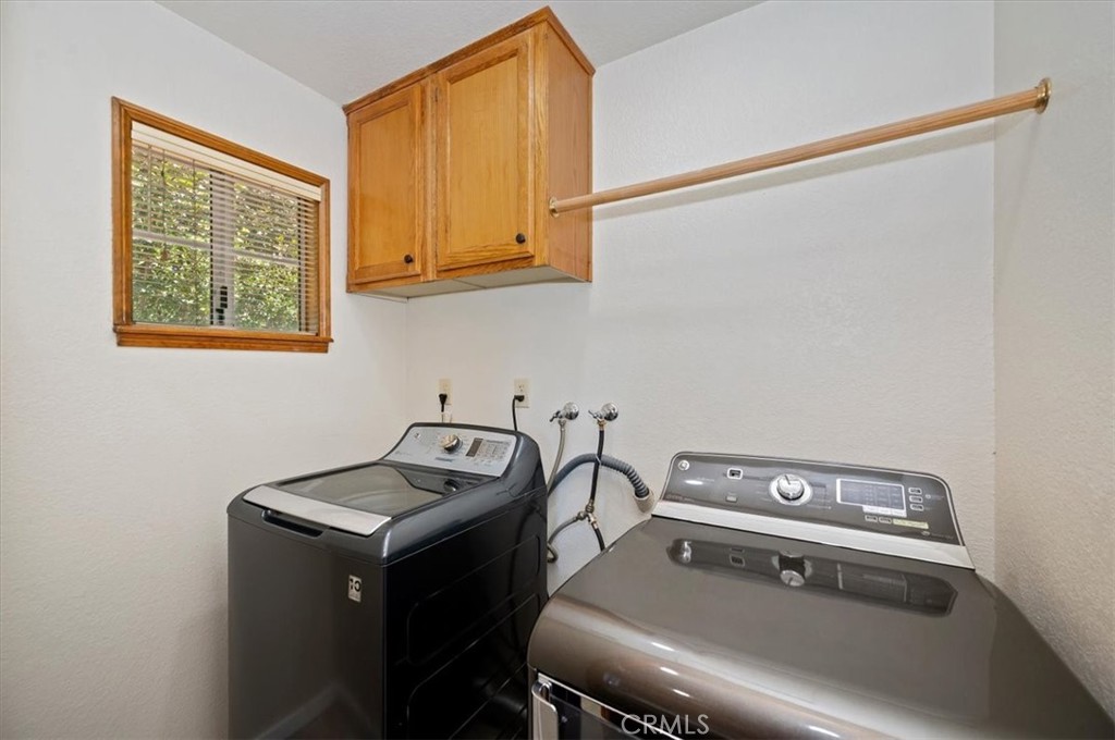 27398 Matterhorn Drive Property Photo 16