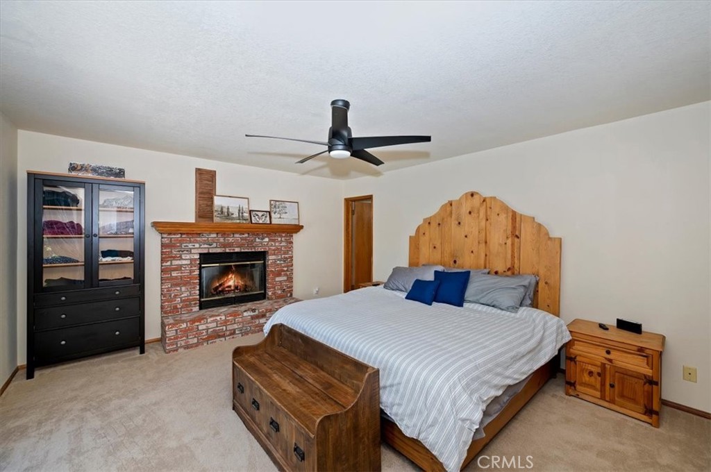 27398 Matterhorn Drive Property Photo 23