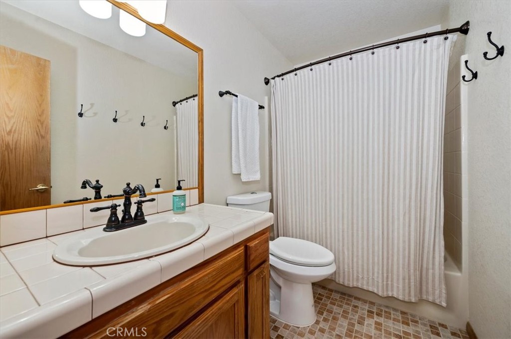 27398 Matterhorn Drive Property Photo 33