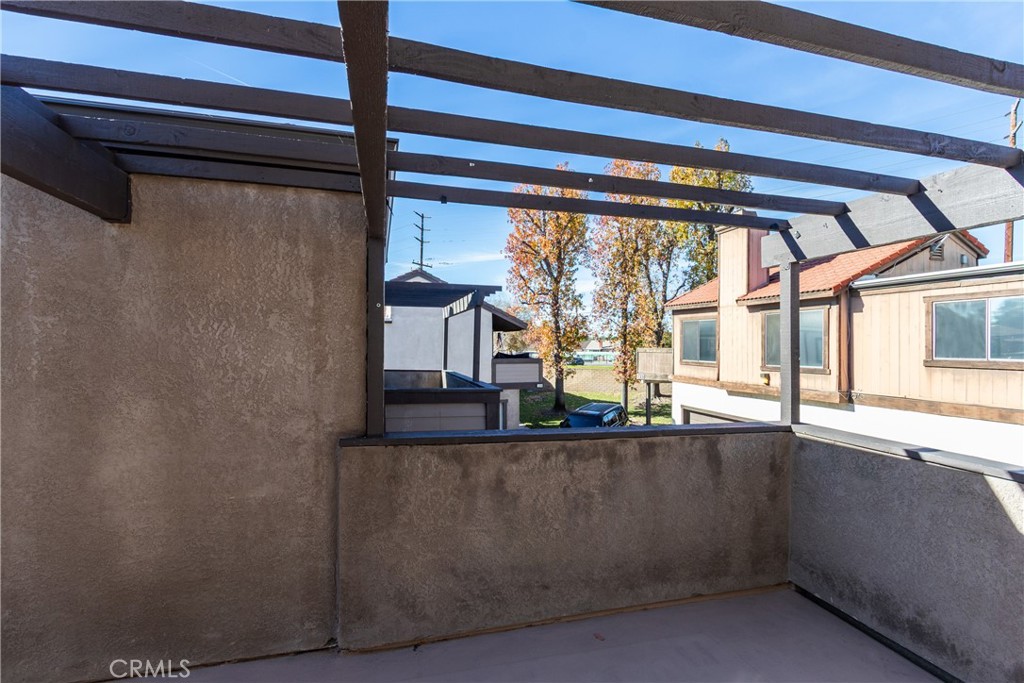 1814 N Vineyard G Property Photo 27