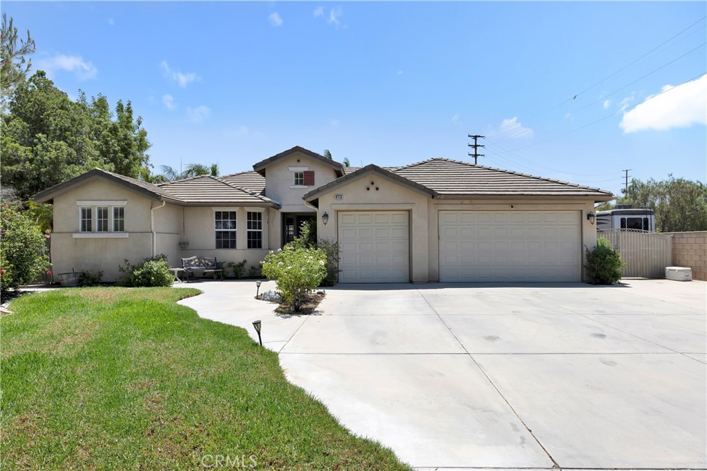 4116 Equestrian Property Photo