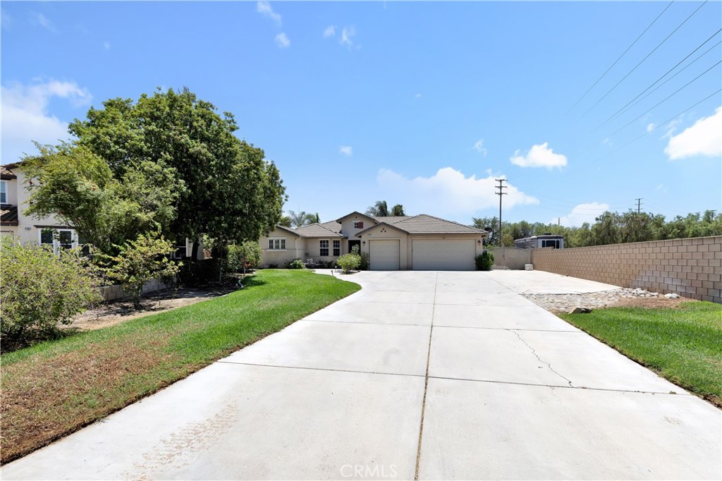 4116 Equestrian Property Photo 2