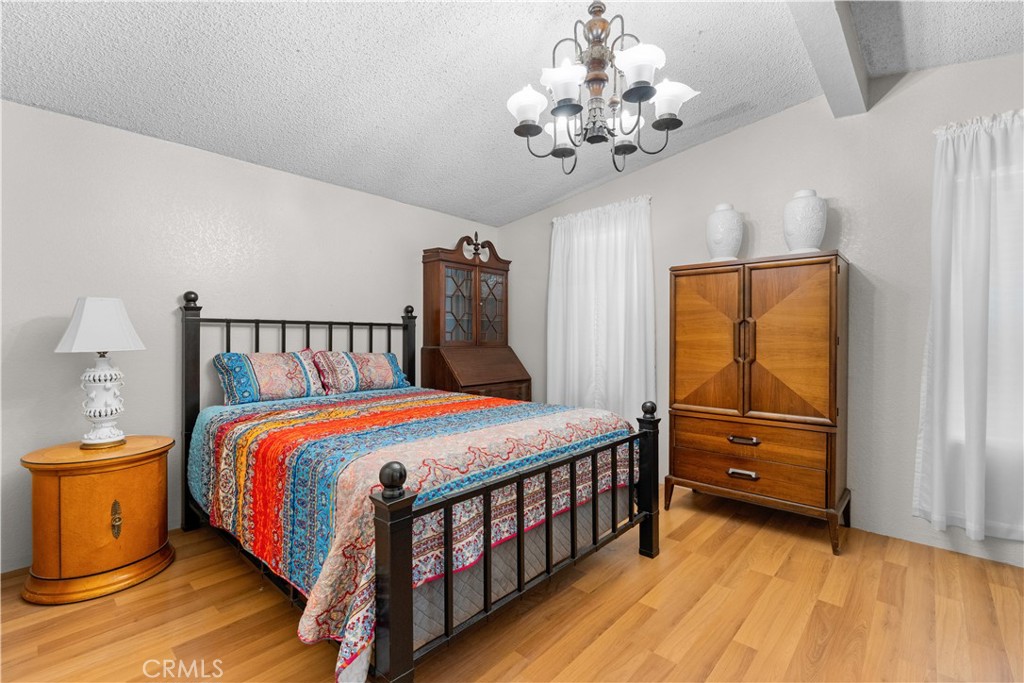 25293 Redlands 21 Property Photo 8