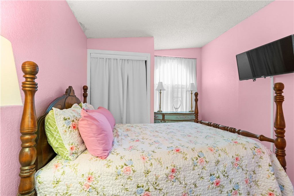 25293 Redlands 21 Property Photo 15