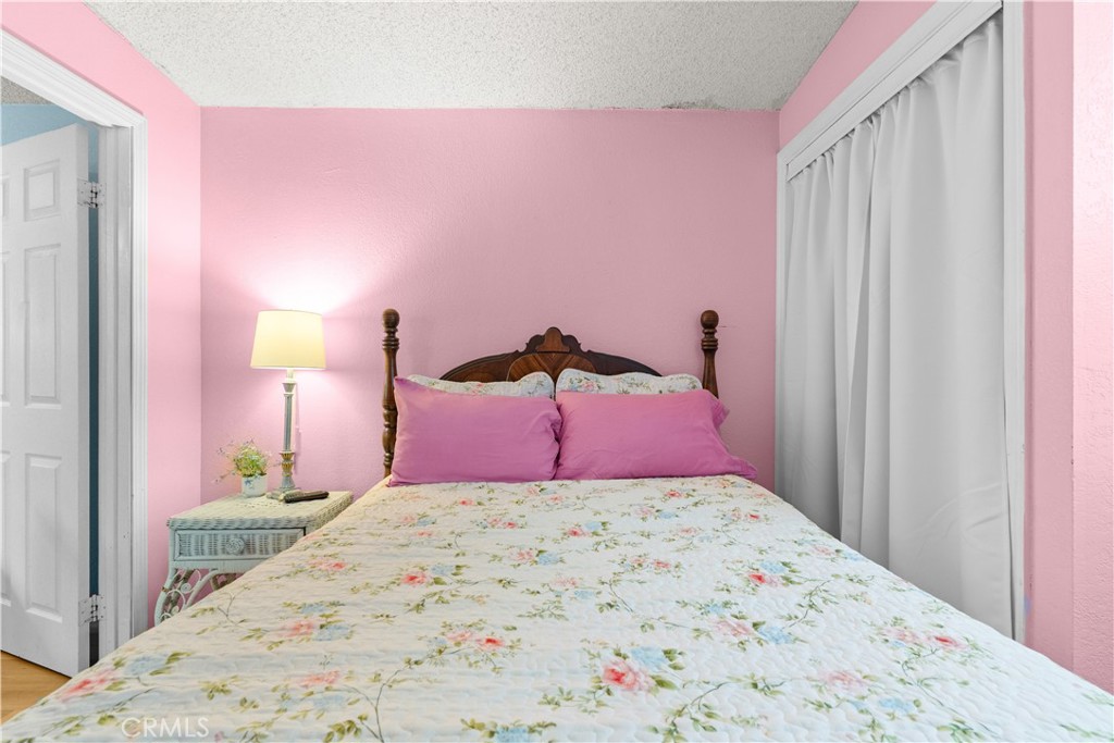 25293 Redlands 21 Property Photo 16