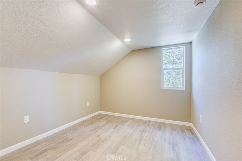 33350 Robin Drive Property Photo 14