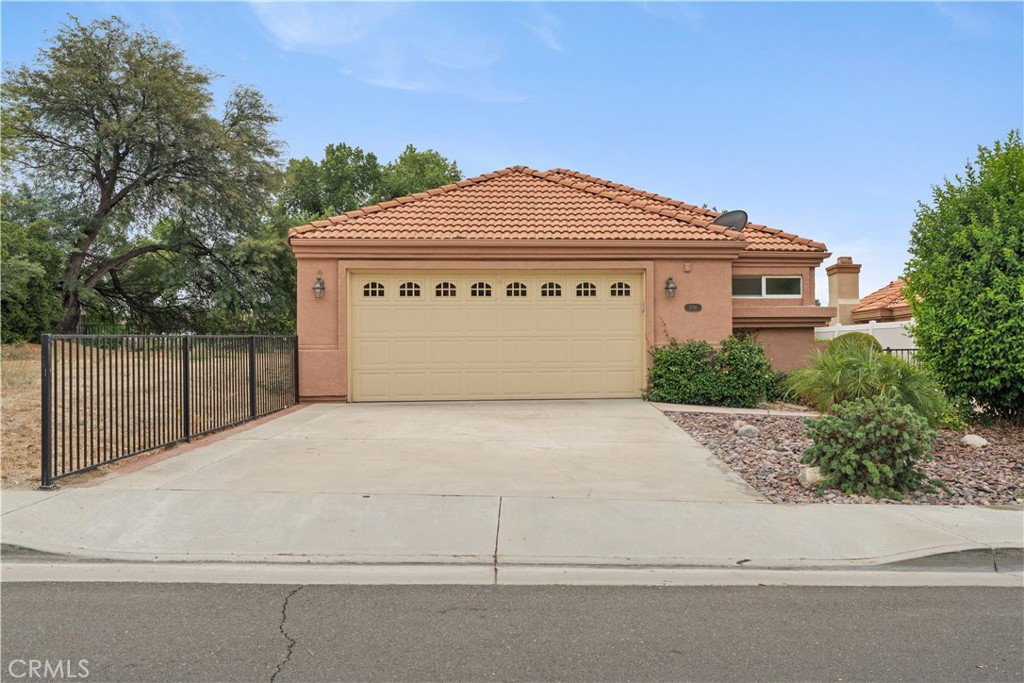 1718 Carrera Drive Property Photo 3