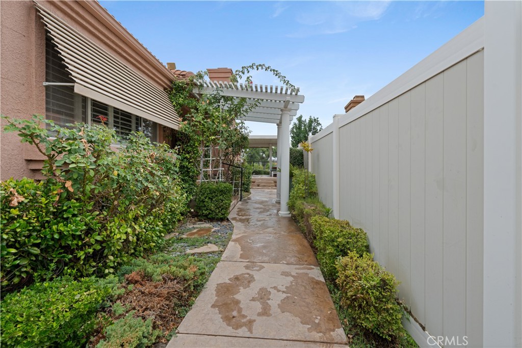 1718 Carrera Drive Property Photo 10