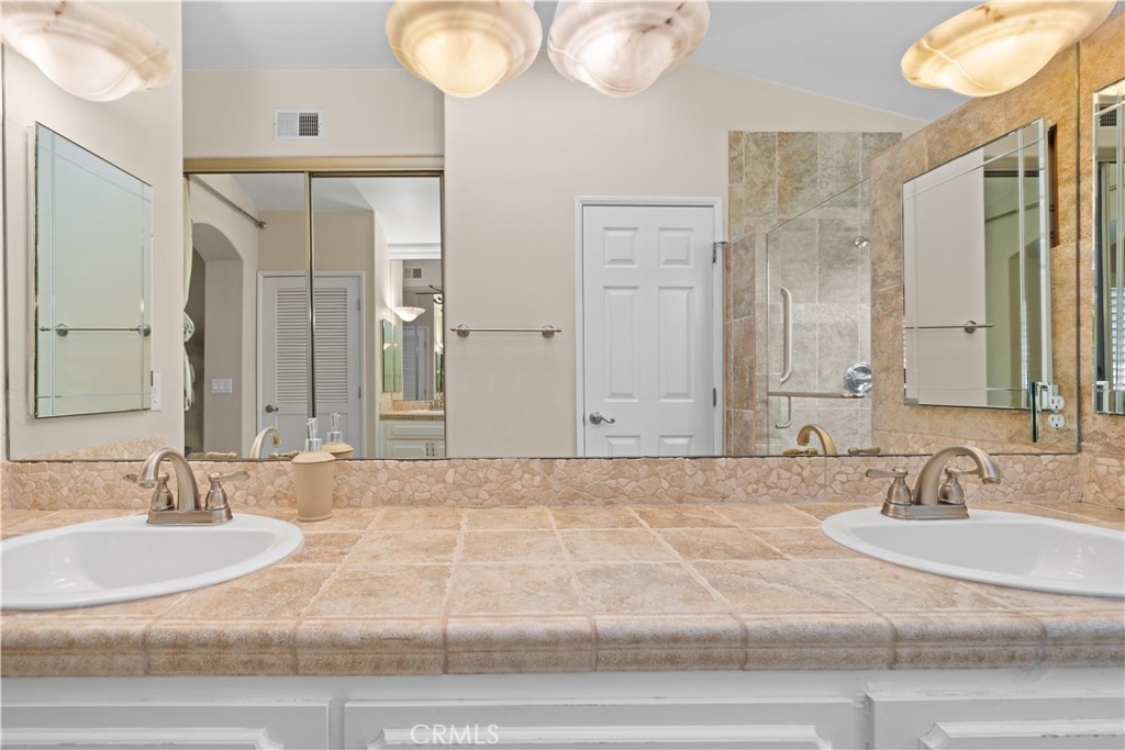 1718 Carrera Drive Property Photo 32