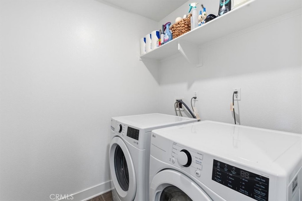 385 Cachuma Court Property Photo 24
