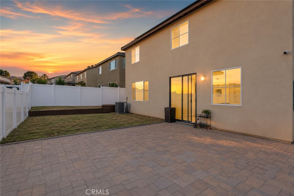 385 Cachuma Court Property Photo 32