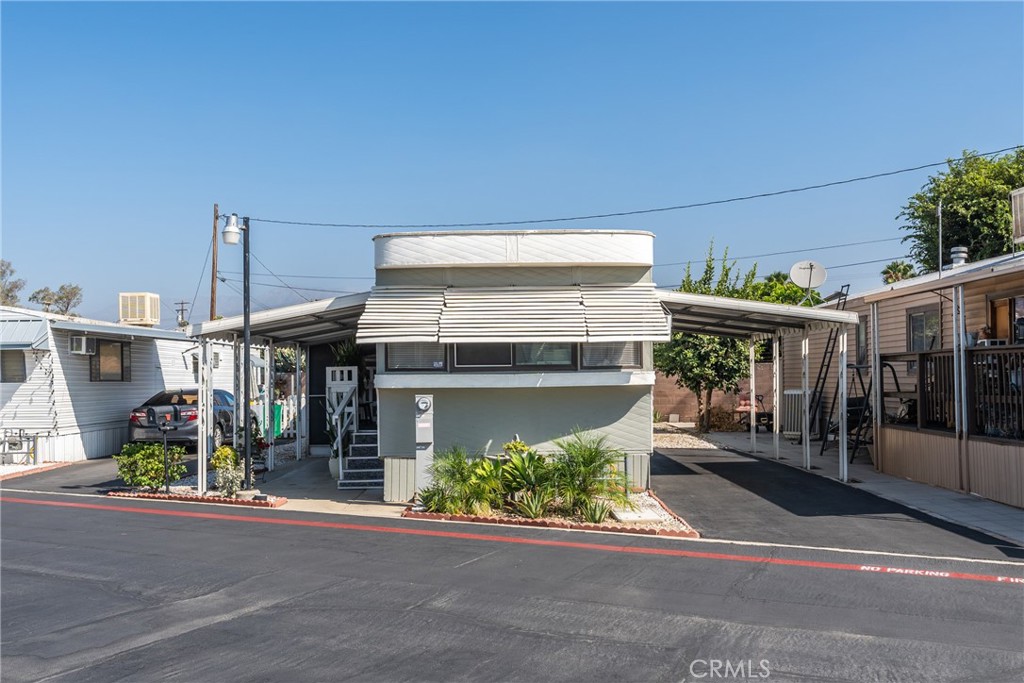 17455 Marygold Avenue 9 Property Photo 1
