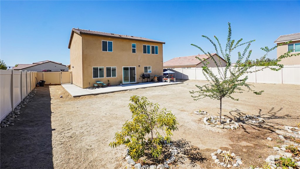 579 Pinyon Property Photo 23
