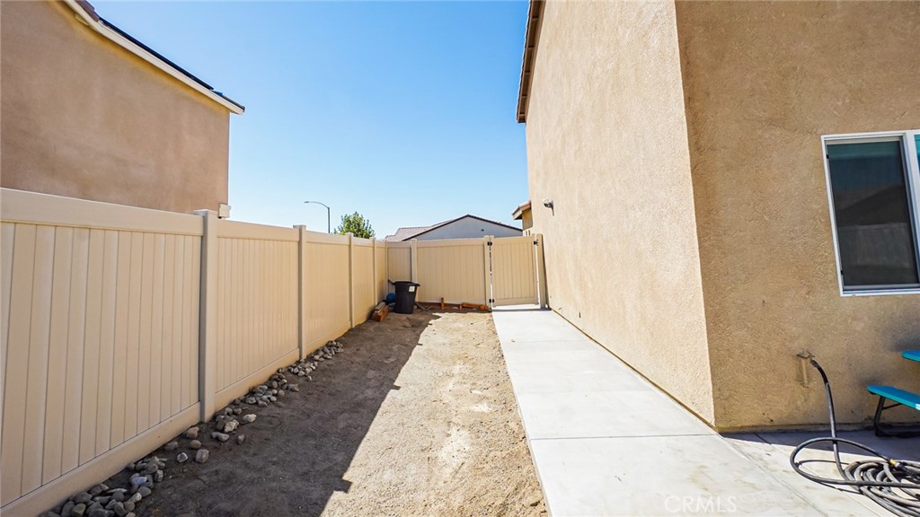 579 Pinyon Property Photo 24