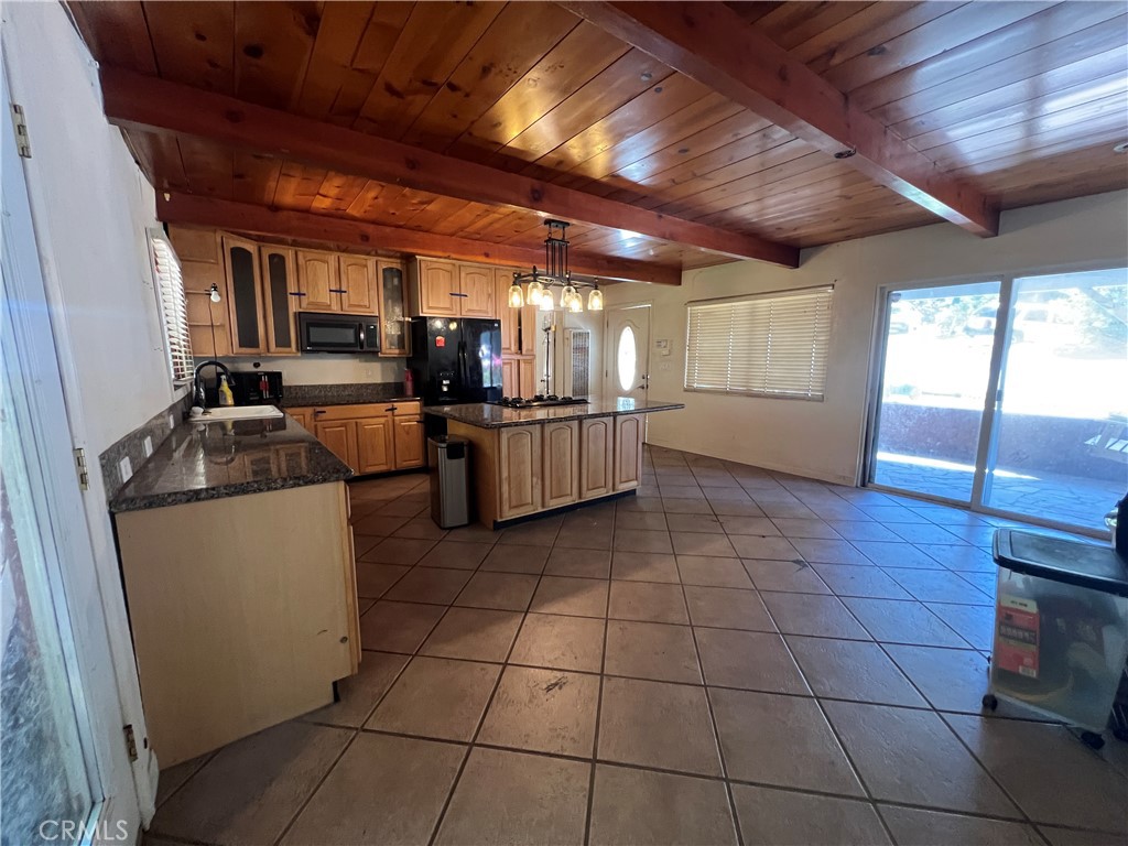 24867 Felsen Property Photo 5