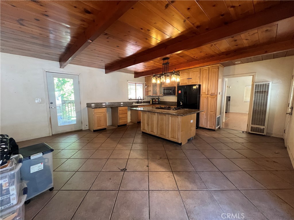 24867 Felsen Property Photo 7